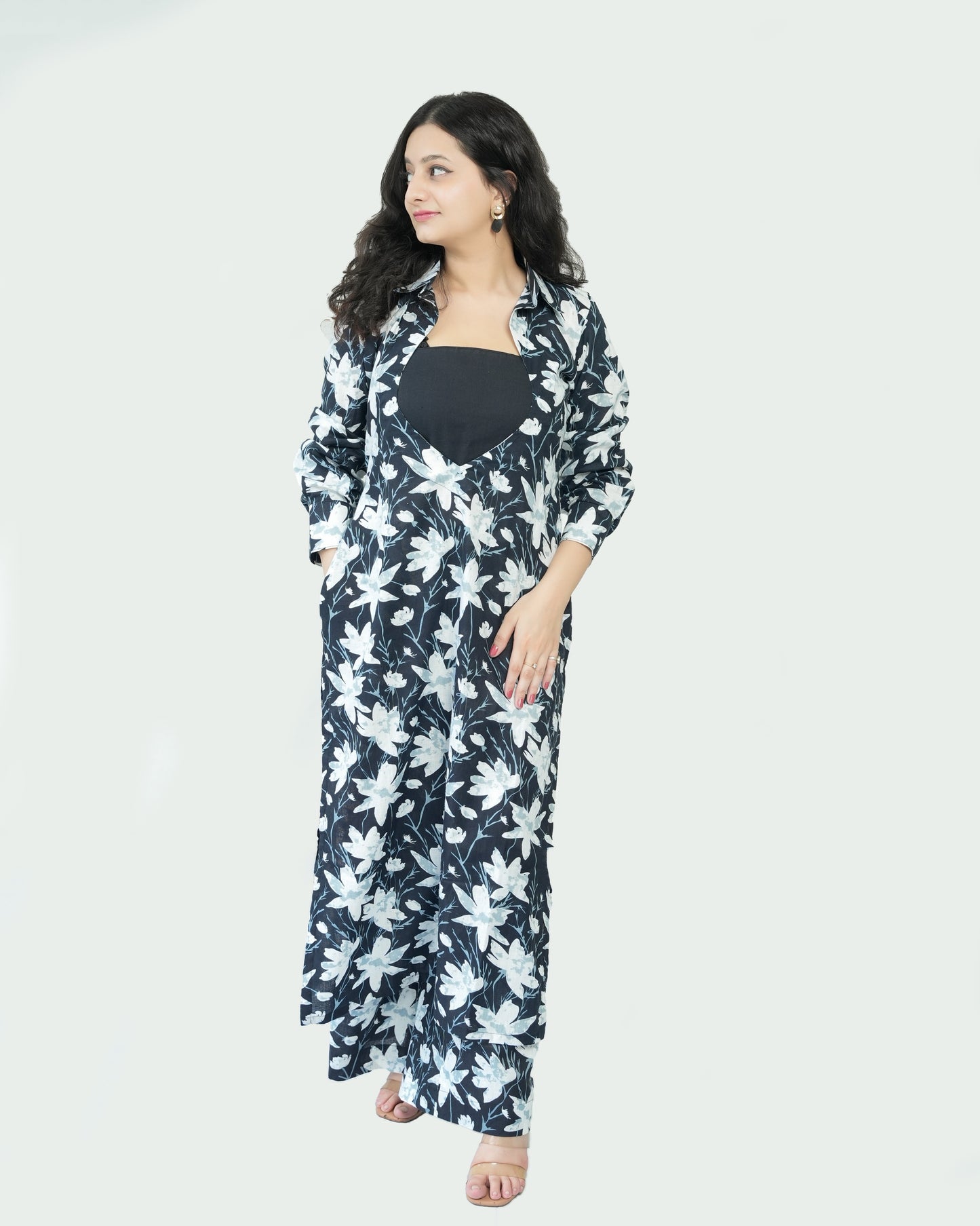 दिशा’s Black & White Blossom Flower Print 3 Piece Set