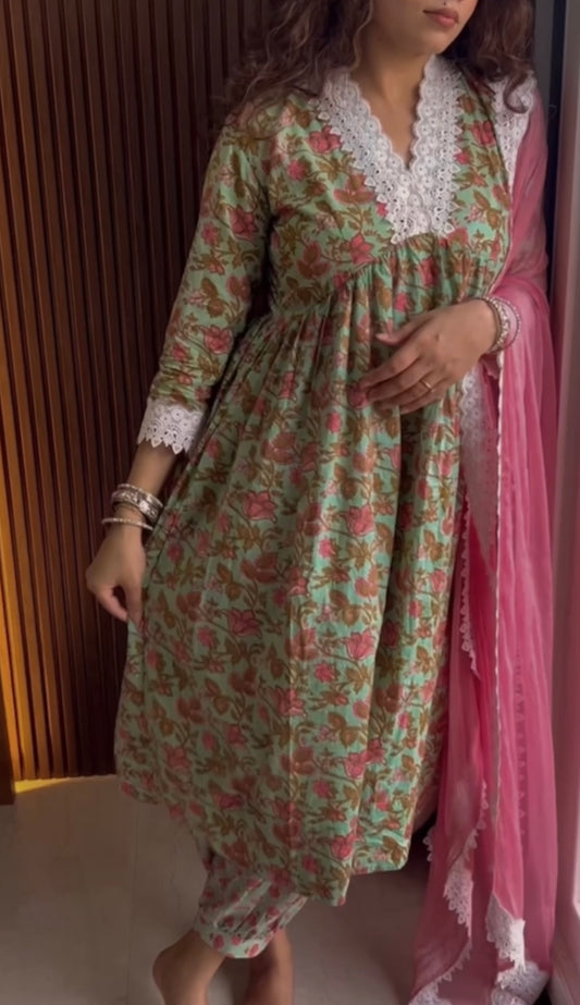 दिशा’s Alia Cut Sanganeri Print Set