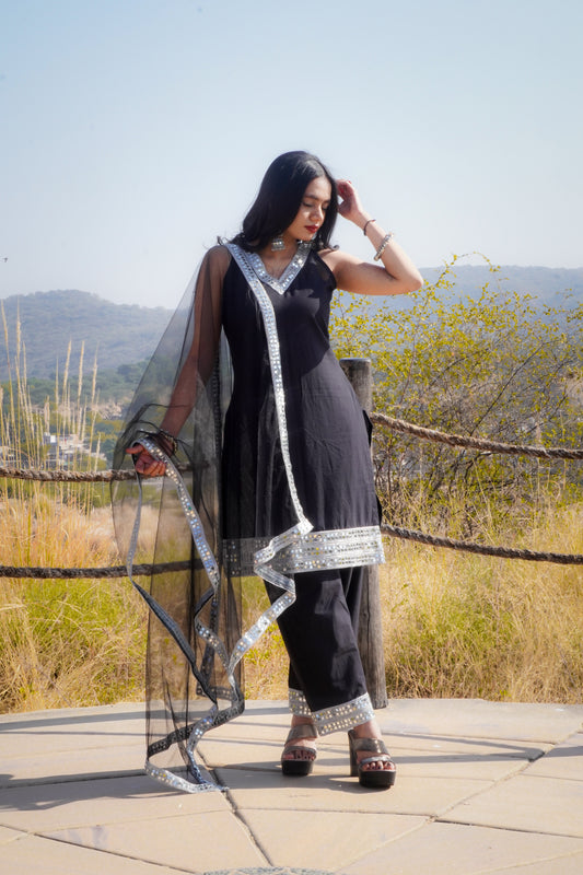 दिशा's Mirror-Work Black Kurti and Plazo Set